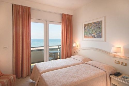 Acapulco Hotel