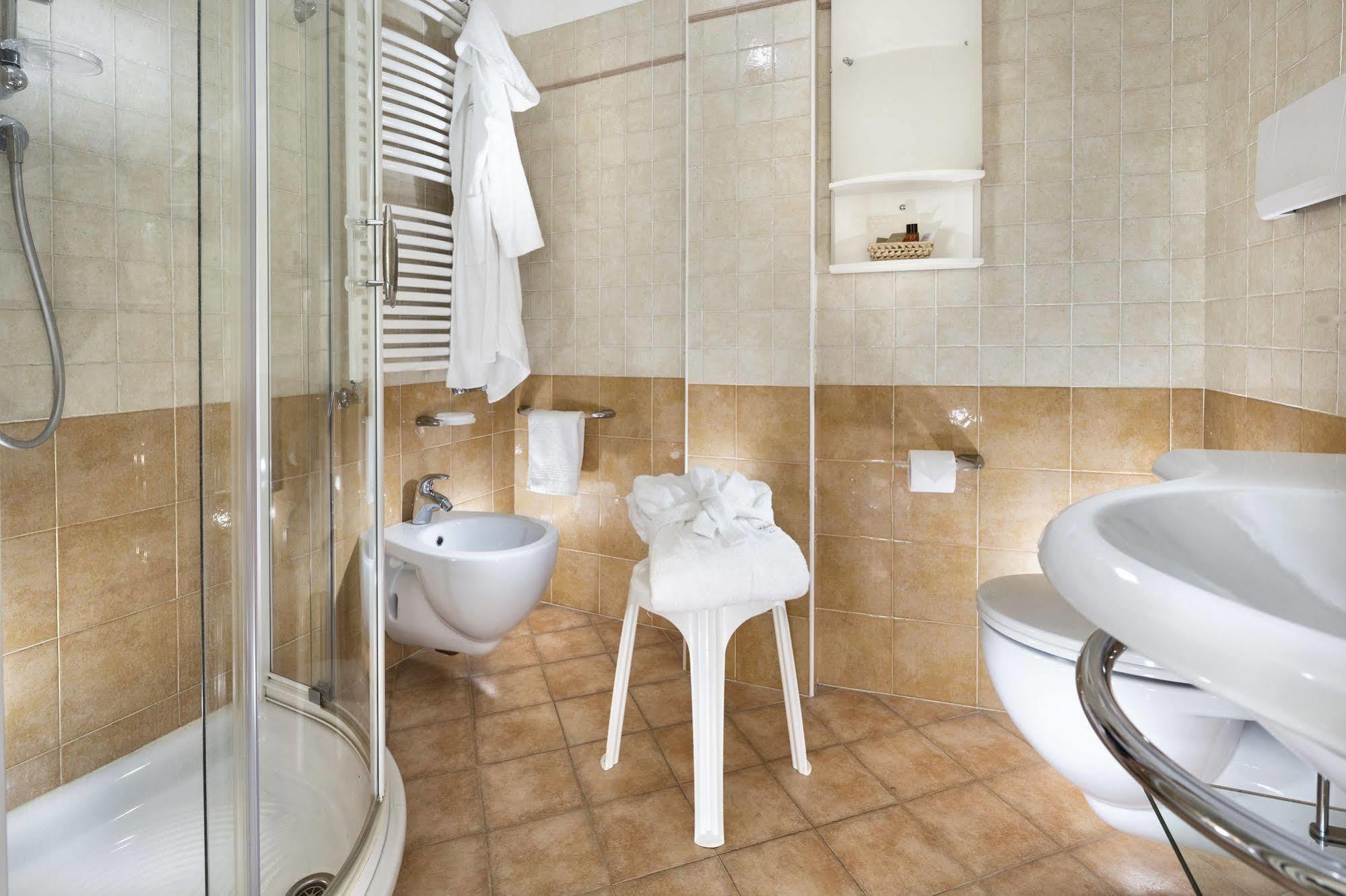 Acapulco Hotel 4*